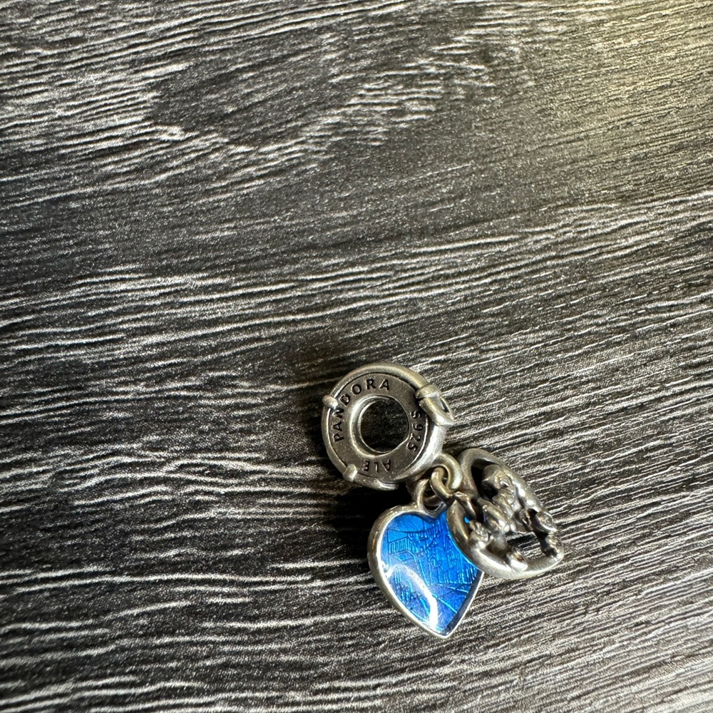 Pandora : Disney Lady & the Tramp charm